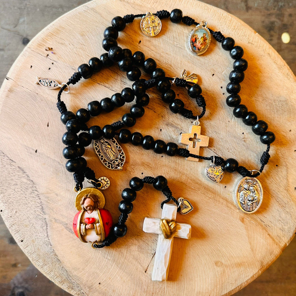 Rosario Sagrado Corazón de Jesús